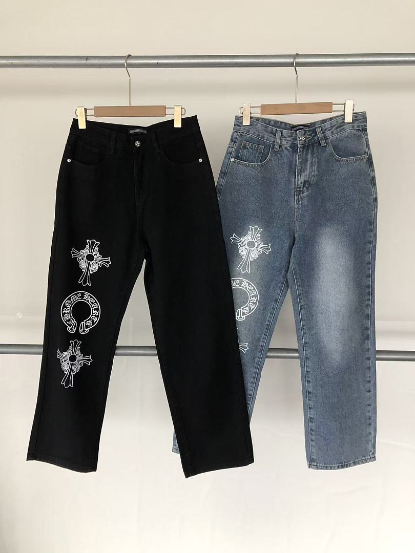 CH🔥OM🔥 HE🔥RTS JEANS
