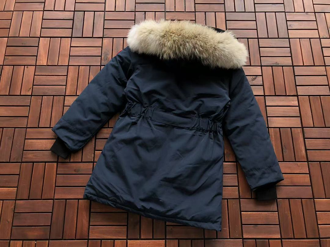 C🔥N🔥🔥A G🔥🔥🔥E WOMAN DOWN JACKET