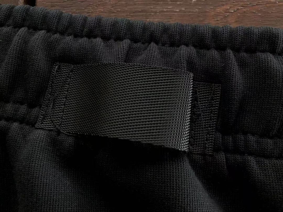 TOP ￥~ 169 PANTS ￥~ 135 N🔥C🔥A & N🔥K🔥HOODIE TROUSERS