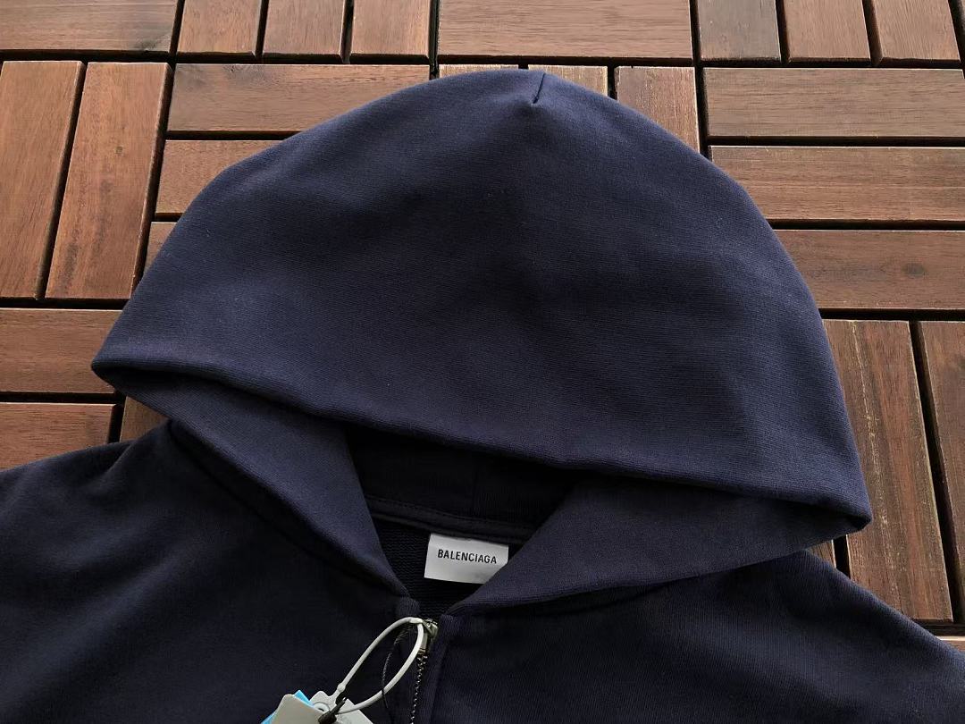 B🔥L🔥🔥🔥IA🔥A HOODIE
