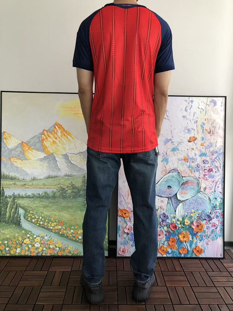 FOOTBALL T-SHIRT