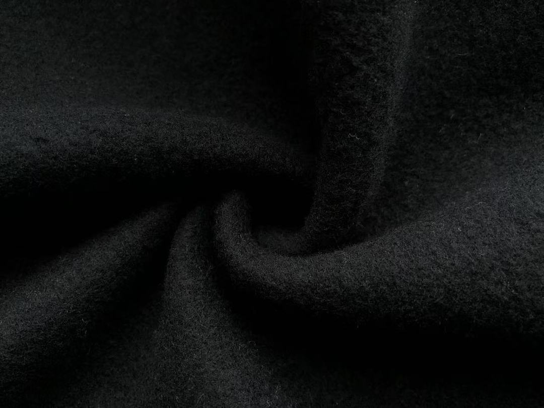 TOP ￥ 195 PANTS ￥ 169 FOG HOODIE TROUSERS FLEECE