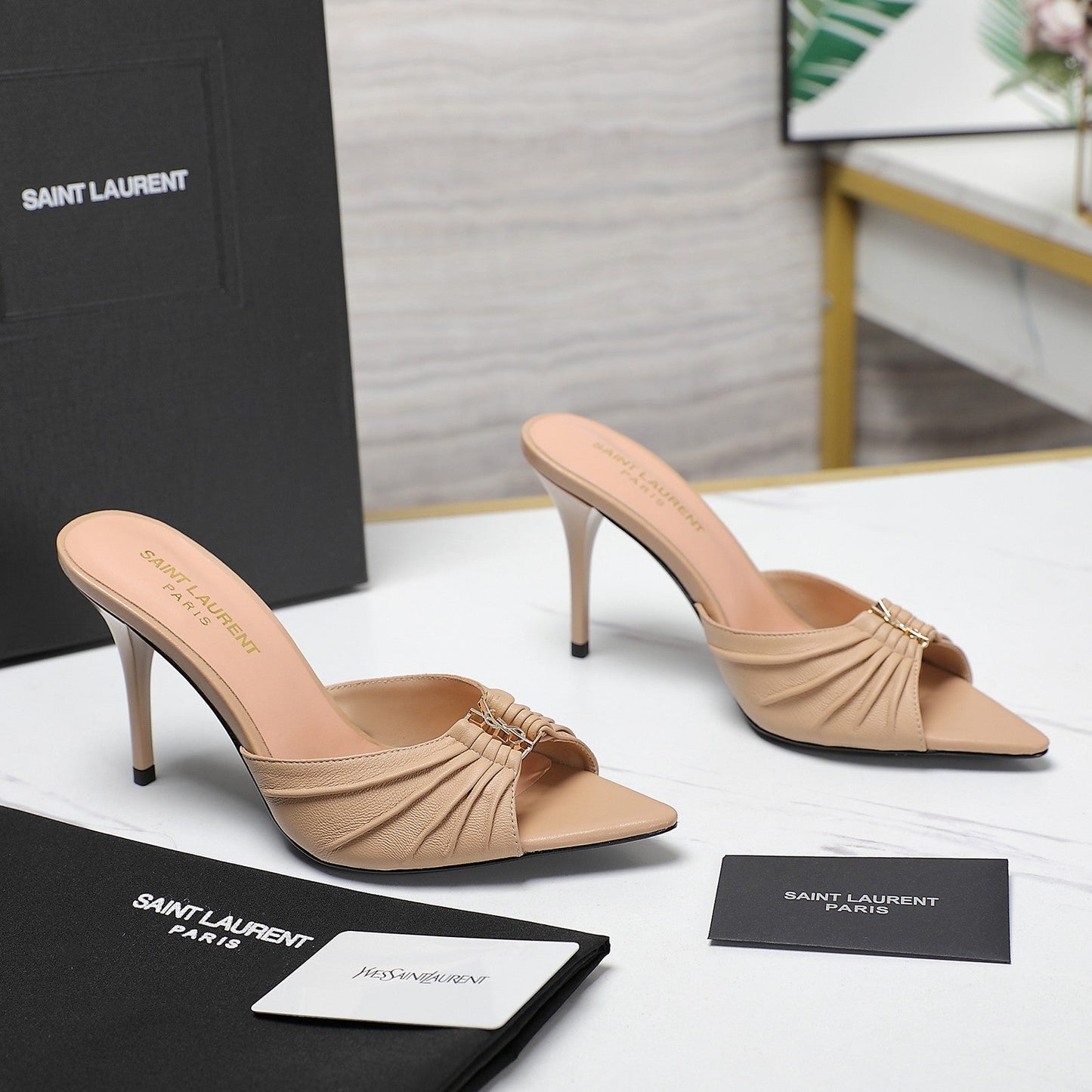 Saint Laurent