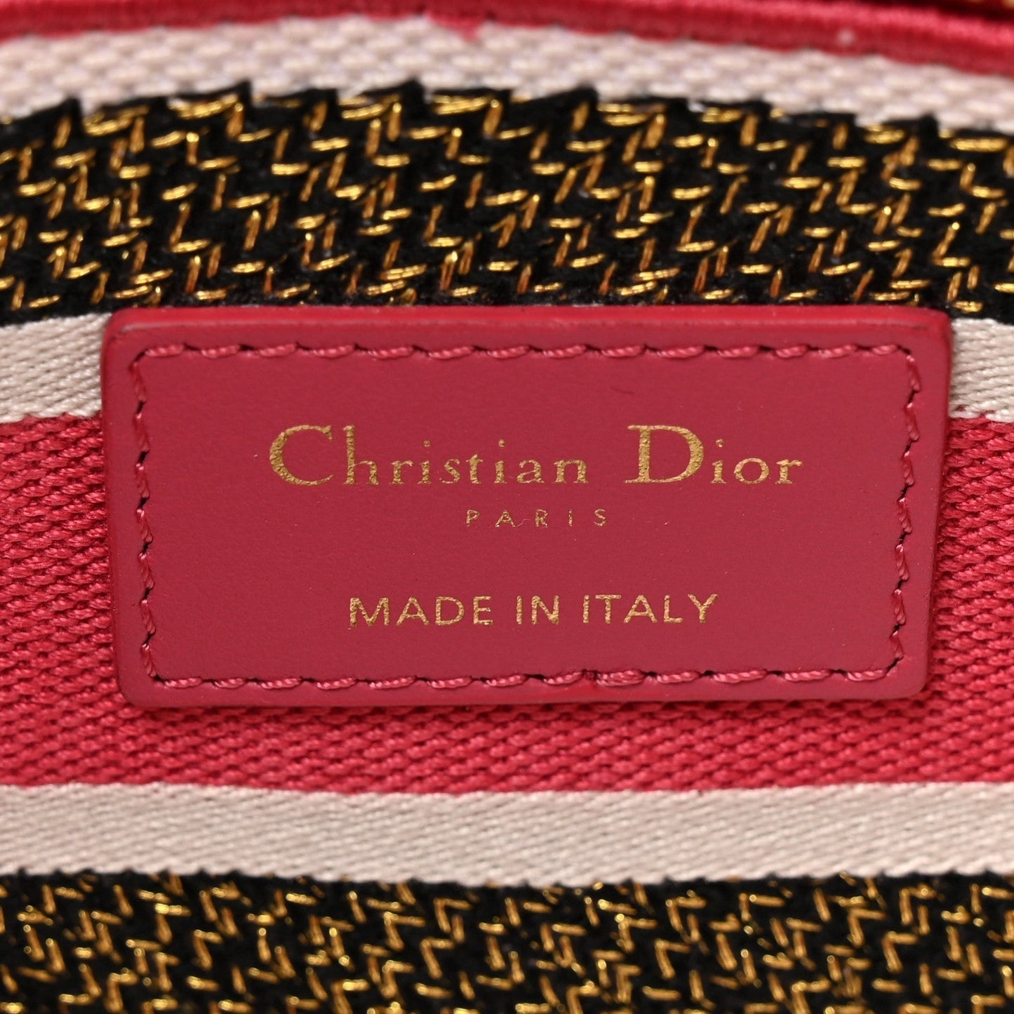 DIOR