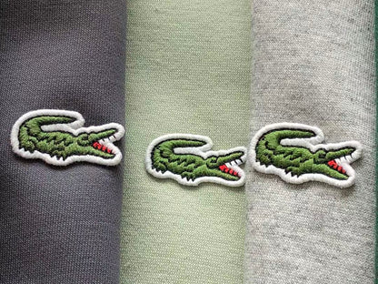 L🔥C🔥ST🔥 SWEATER
