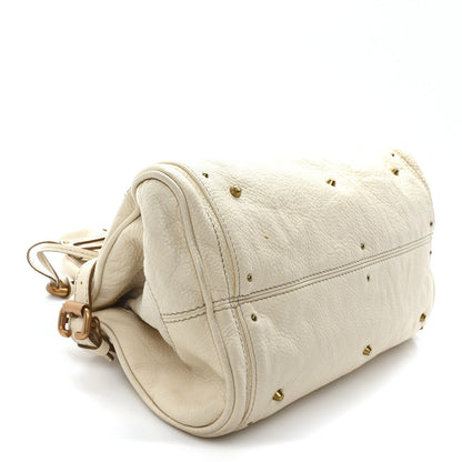 Chloé