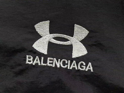 B🔥L🔥🔥🔥IA🔥A & U🔥D🔥R A🔥MO🔥R JACKET