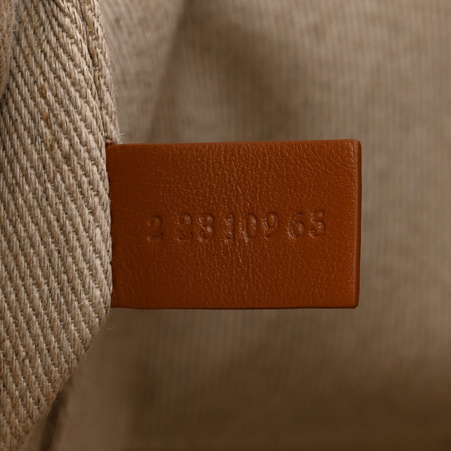 Chloé