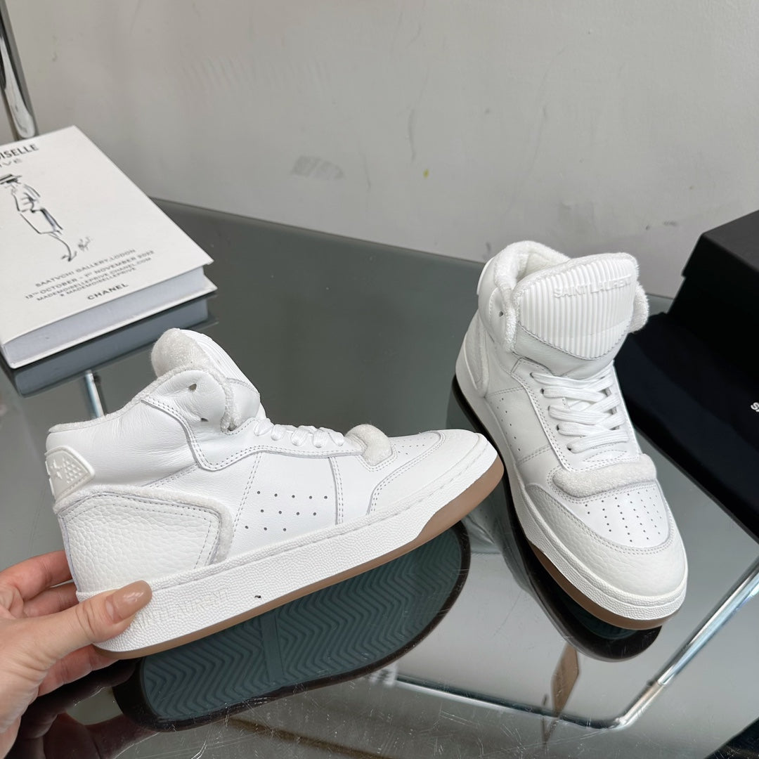 Saint Laurent