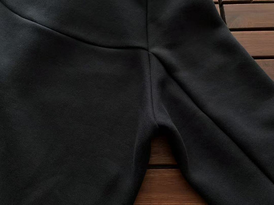 TF 2025 HV0949-010 zip-up coat HV0959-010 pants