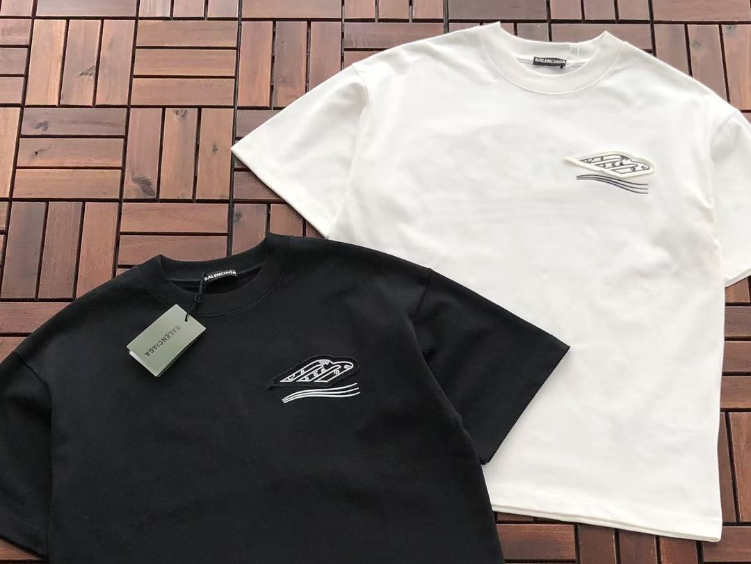 B🔥L🔥🔥🔥IA🔥A T-SHIRT