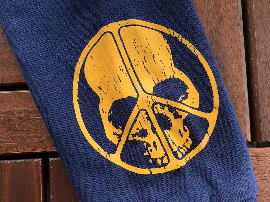 VINTAGE HOODIE