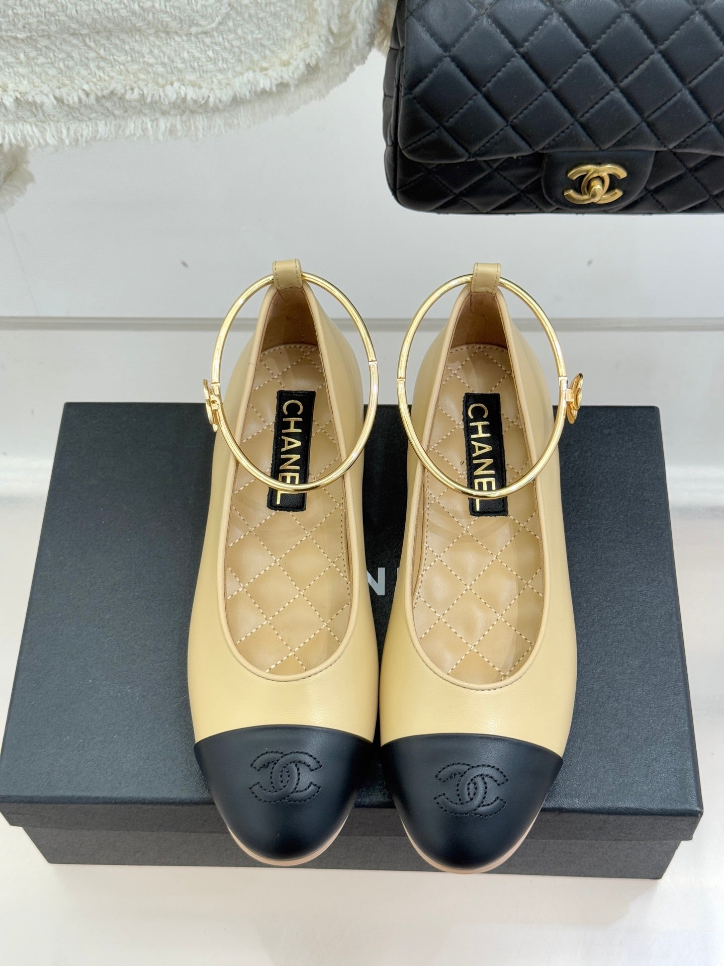 CHANEL