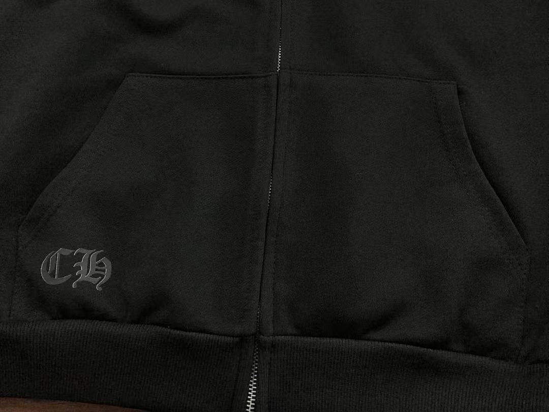CH🔥OM🔥 HE🔥RTS HOODIE