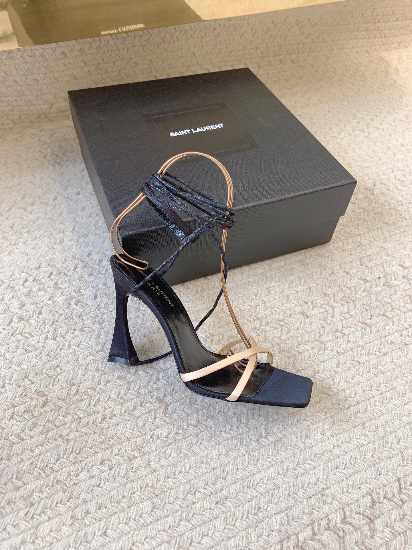 Saint Laurent
