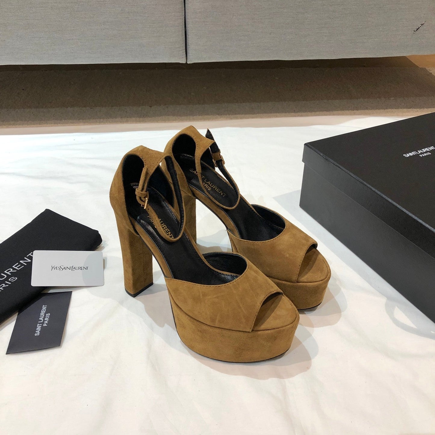 Saint Laurent
