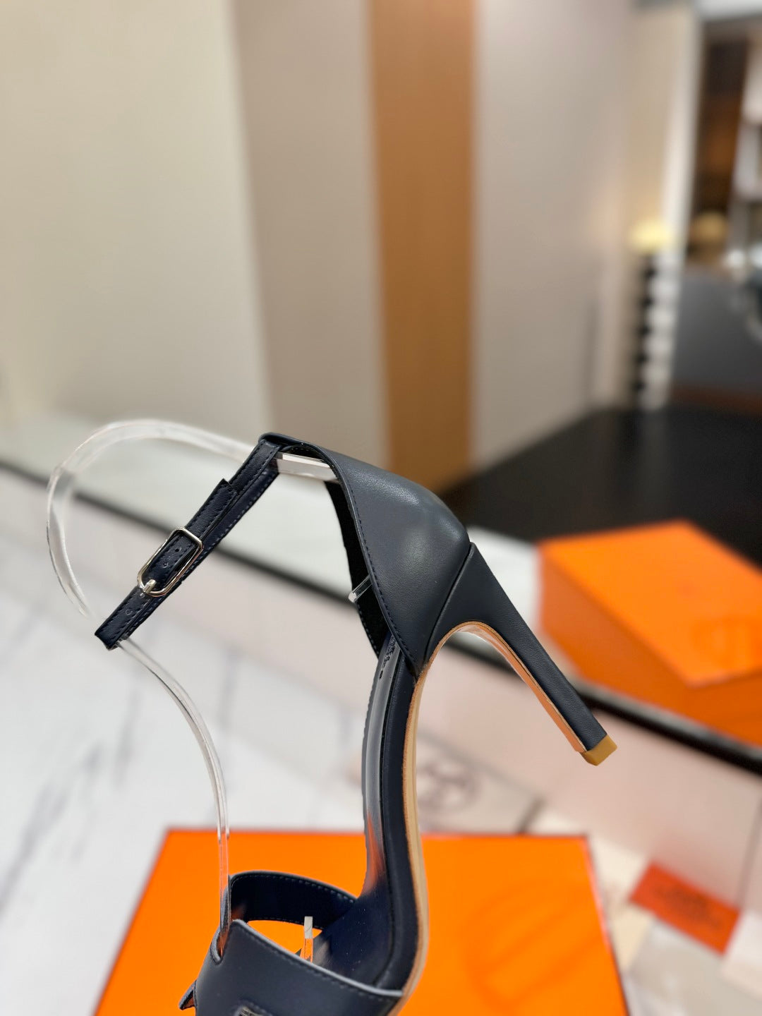 Hermès