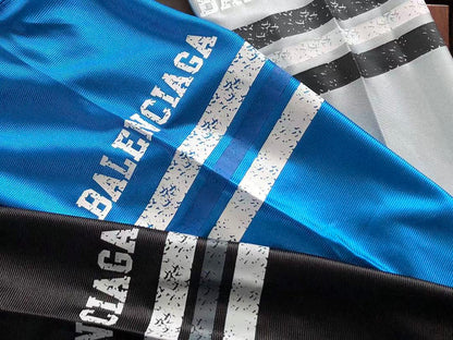 B🔥L🔥🔥🔥IA🔥A LONG-SLEEVE