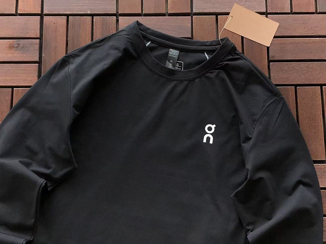 ON RU🔥🔥I🔥G LONG-SLEEVE