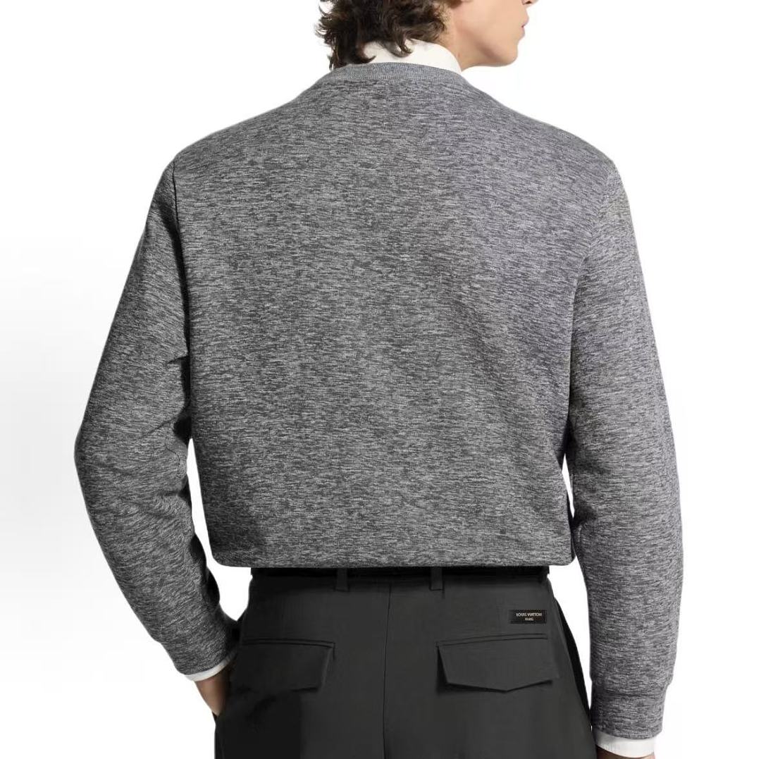 L🔥SWEATER
