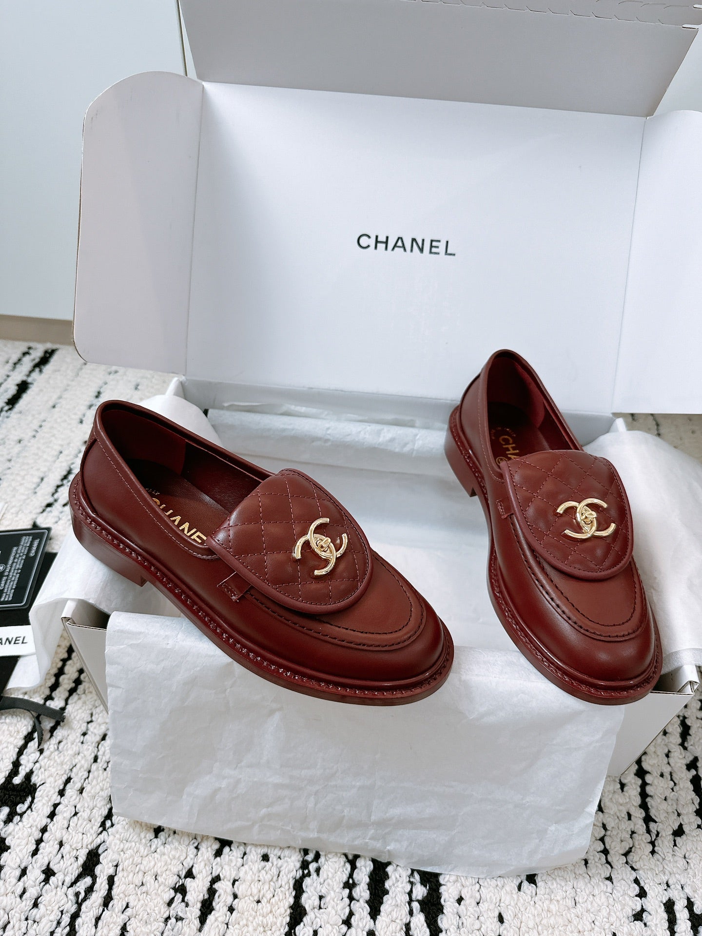 CHANEL