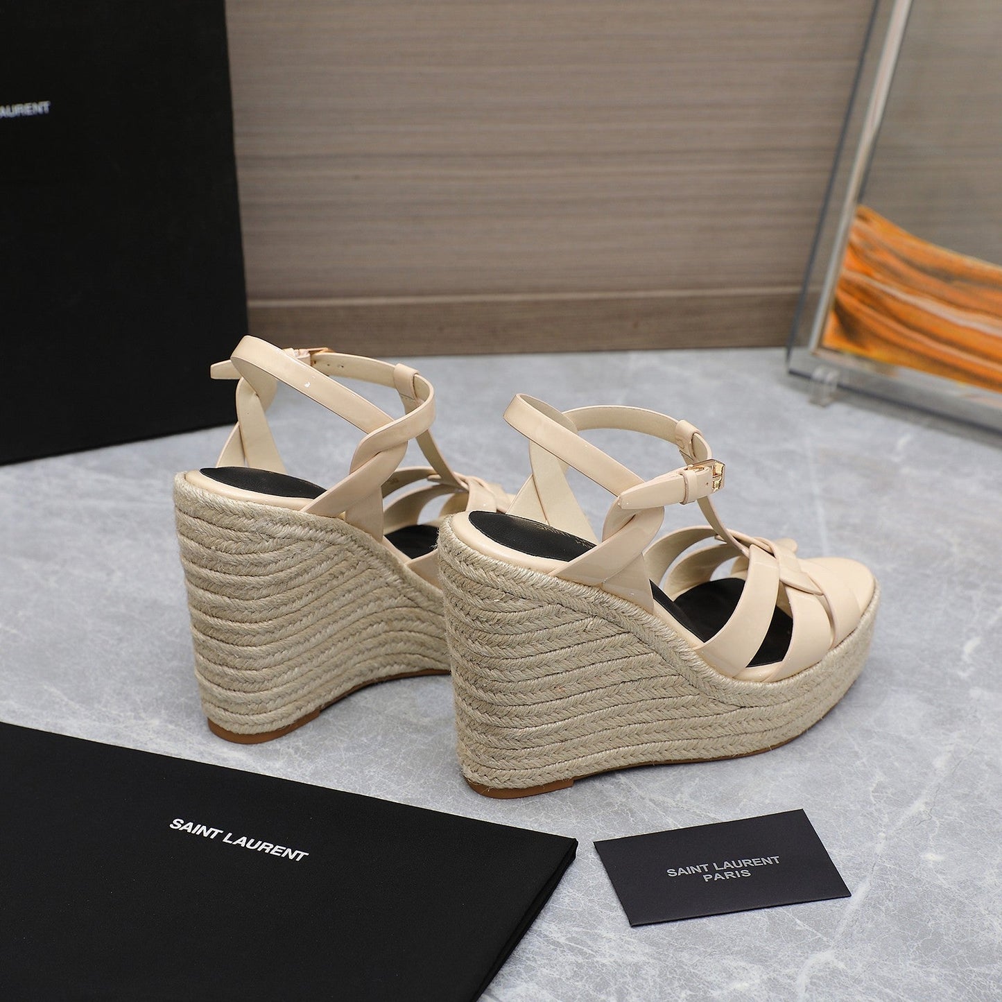 Saint Laurent