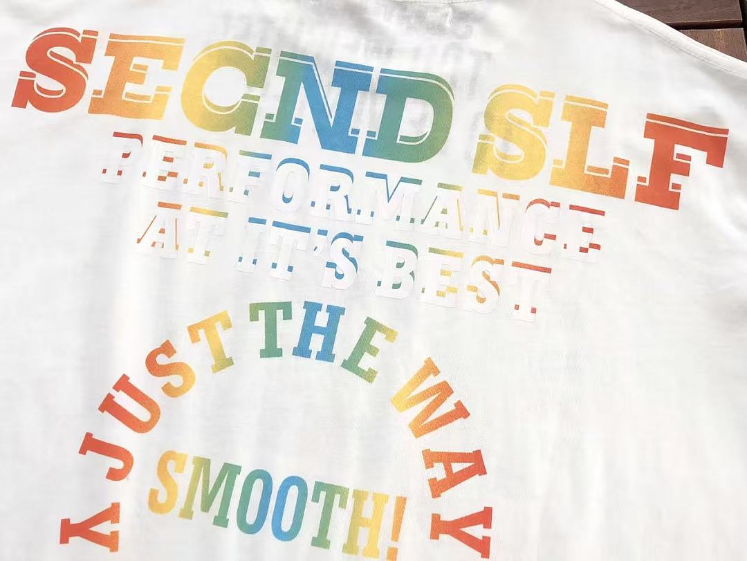 VINTAGE T-SHIRT