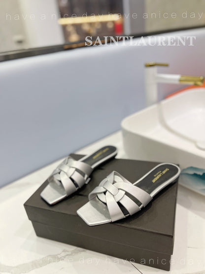 Saint Laurent