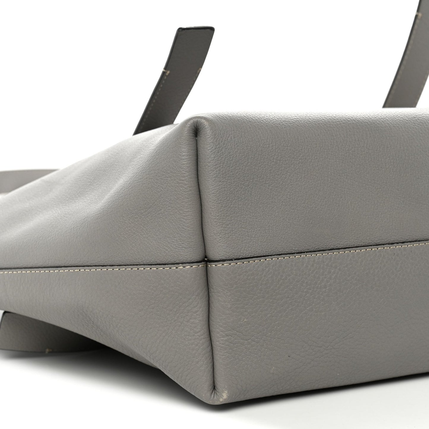 Small Grain Smooth Calfskin Medium Darryl Tote Motty Grey
