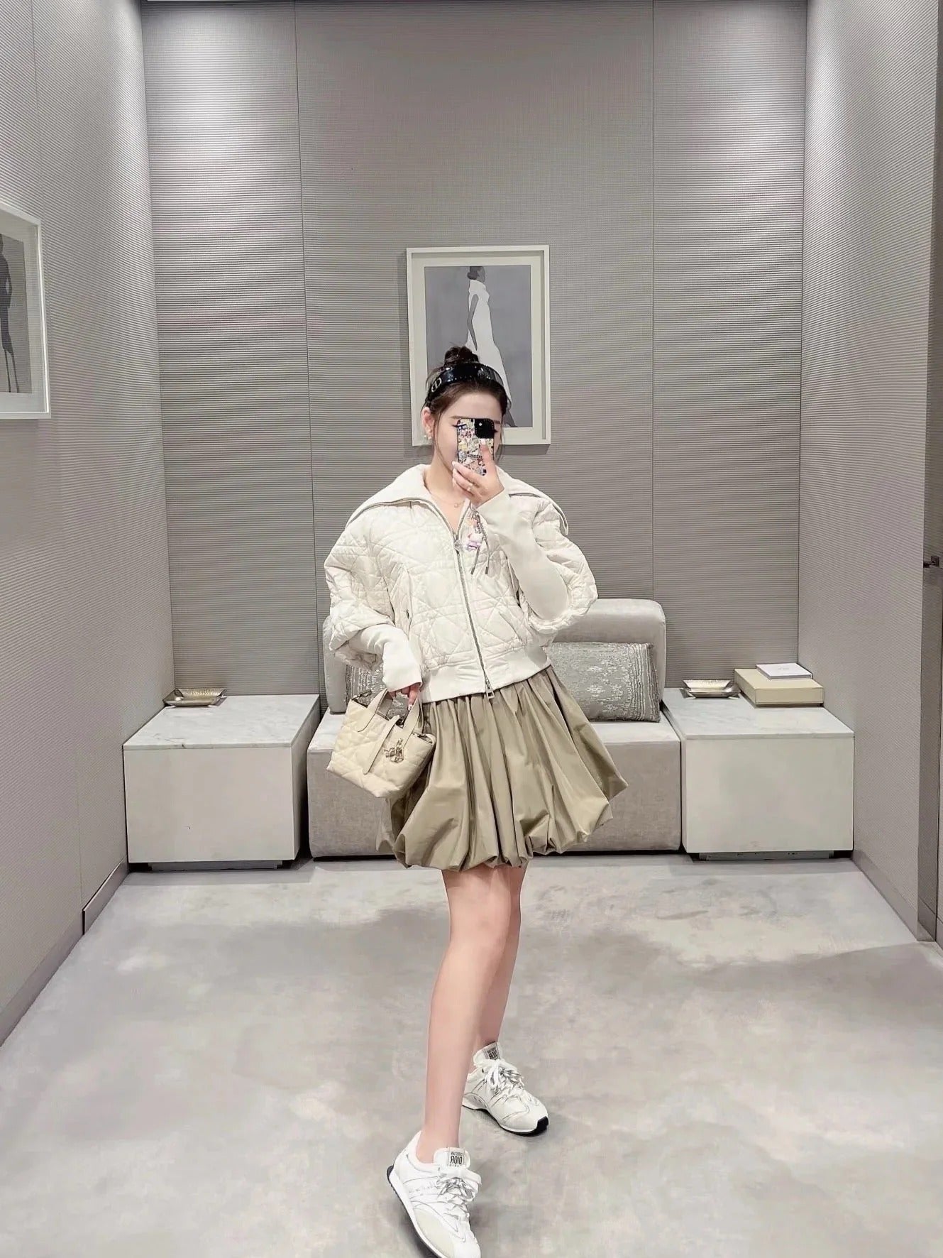 DIOR