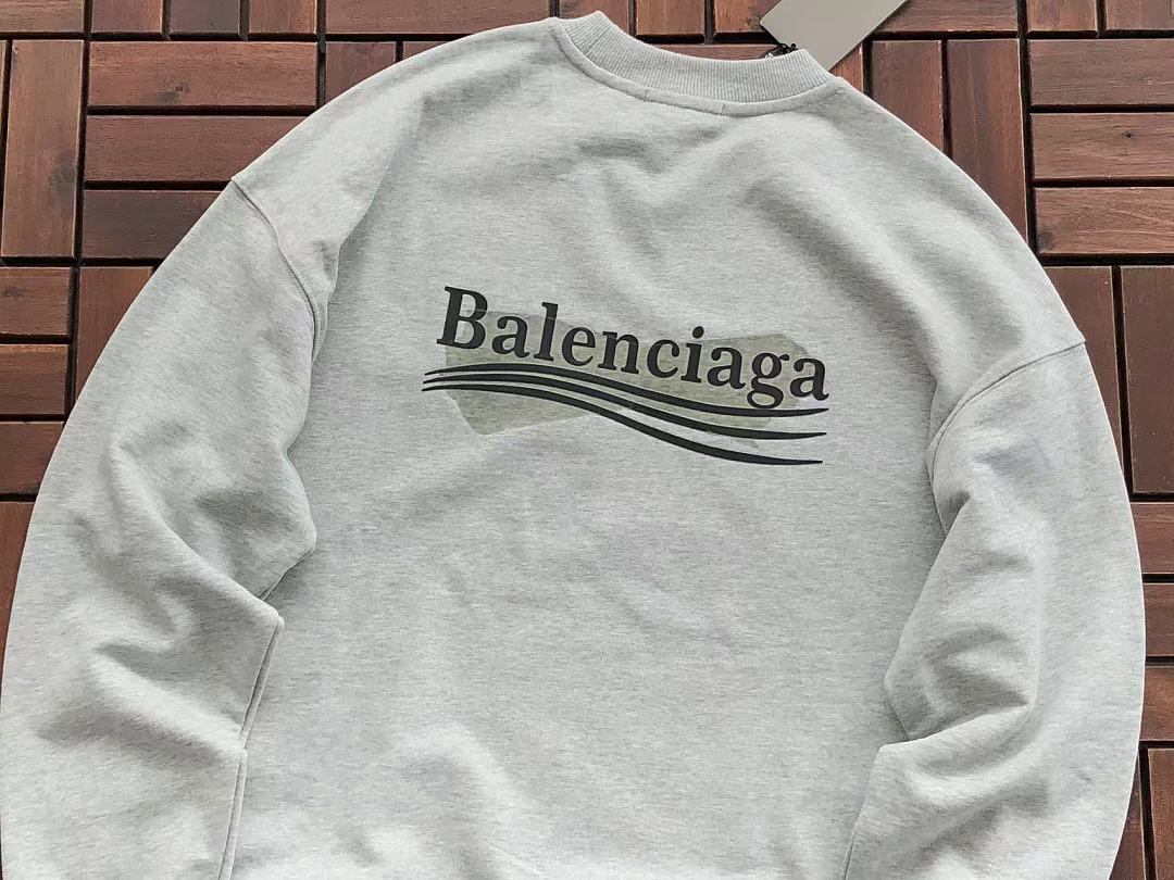 B🔥L🔥🔥🔥IA🔥A SWEATER