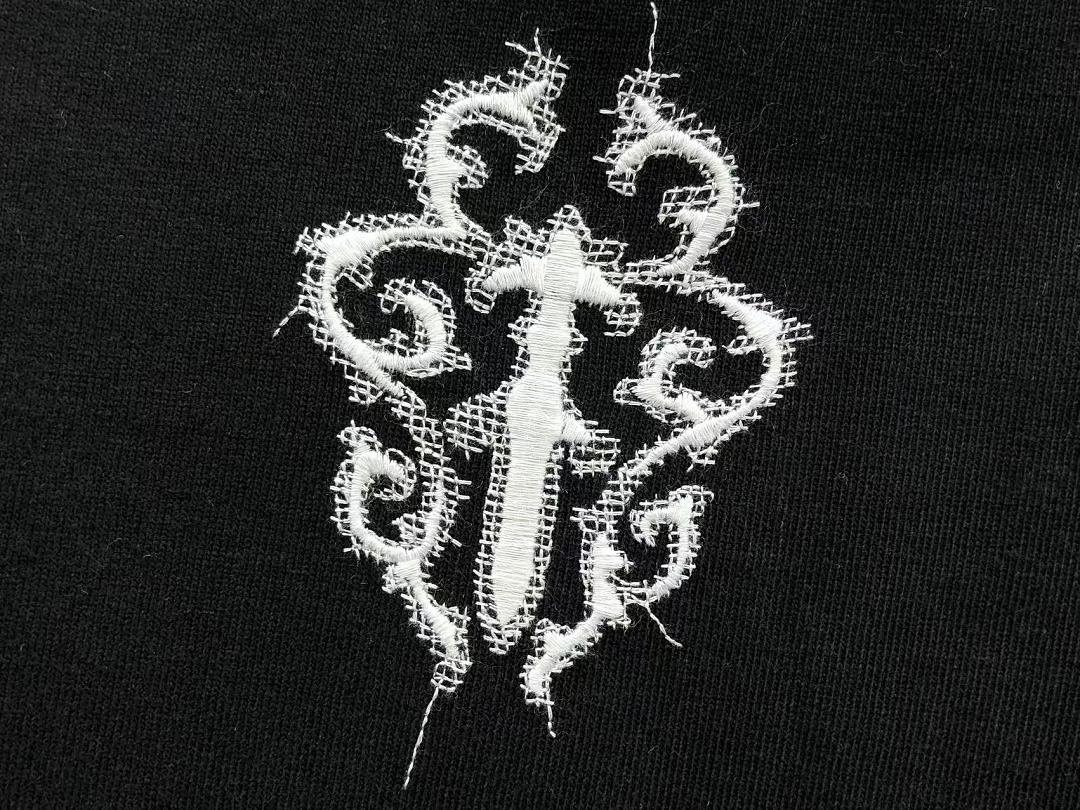 CH🔥OM🔥 HE🔥RTS LONG-SLEEVE