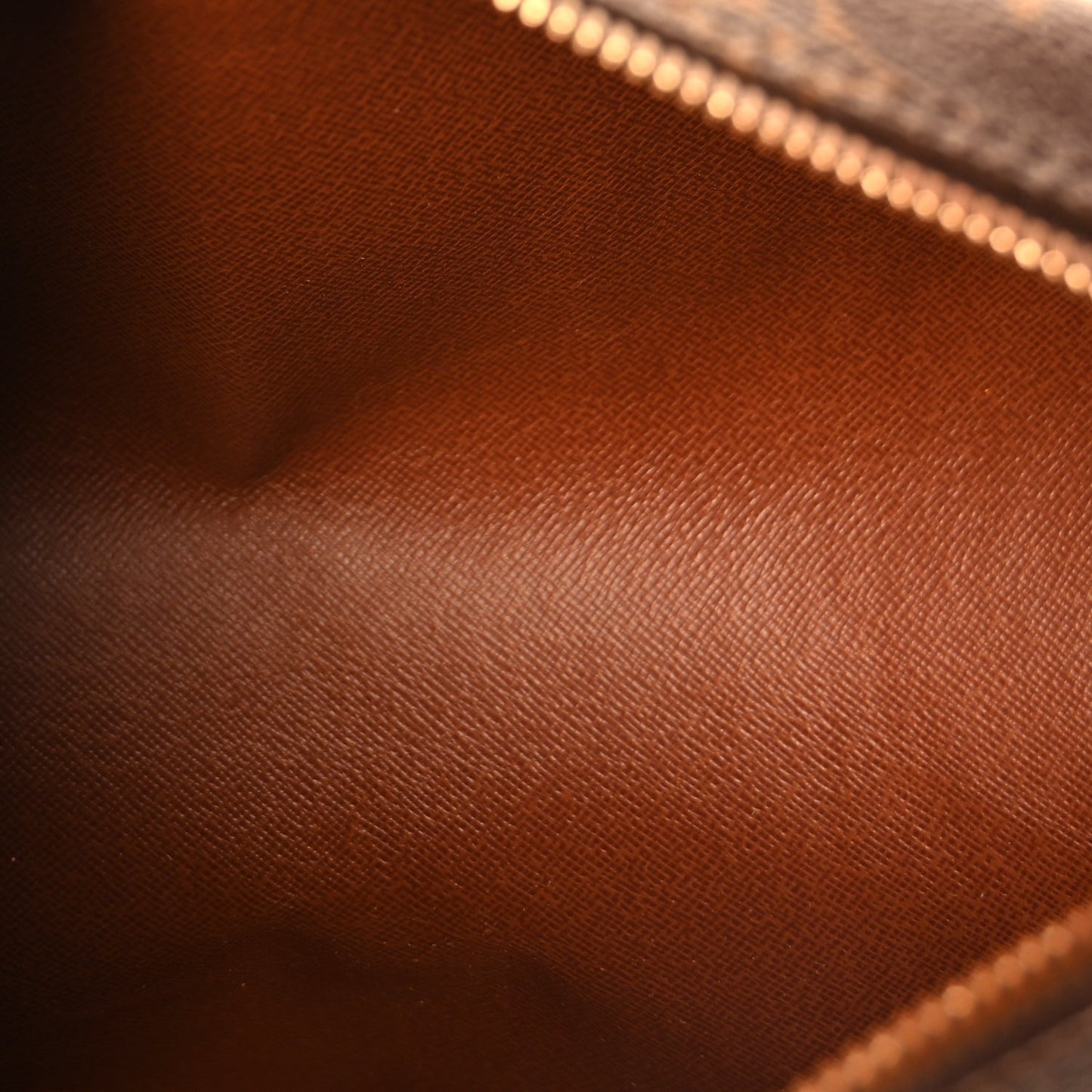 Monogram Papillon 26