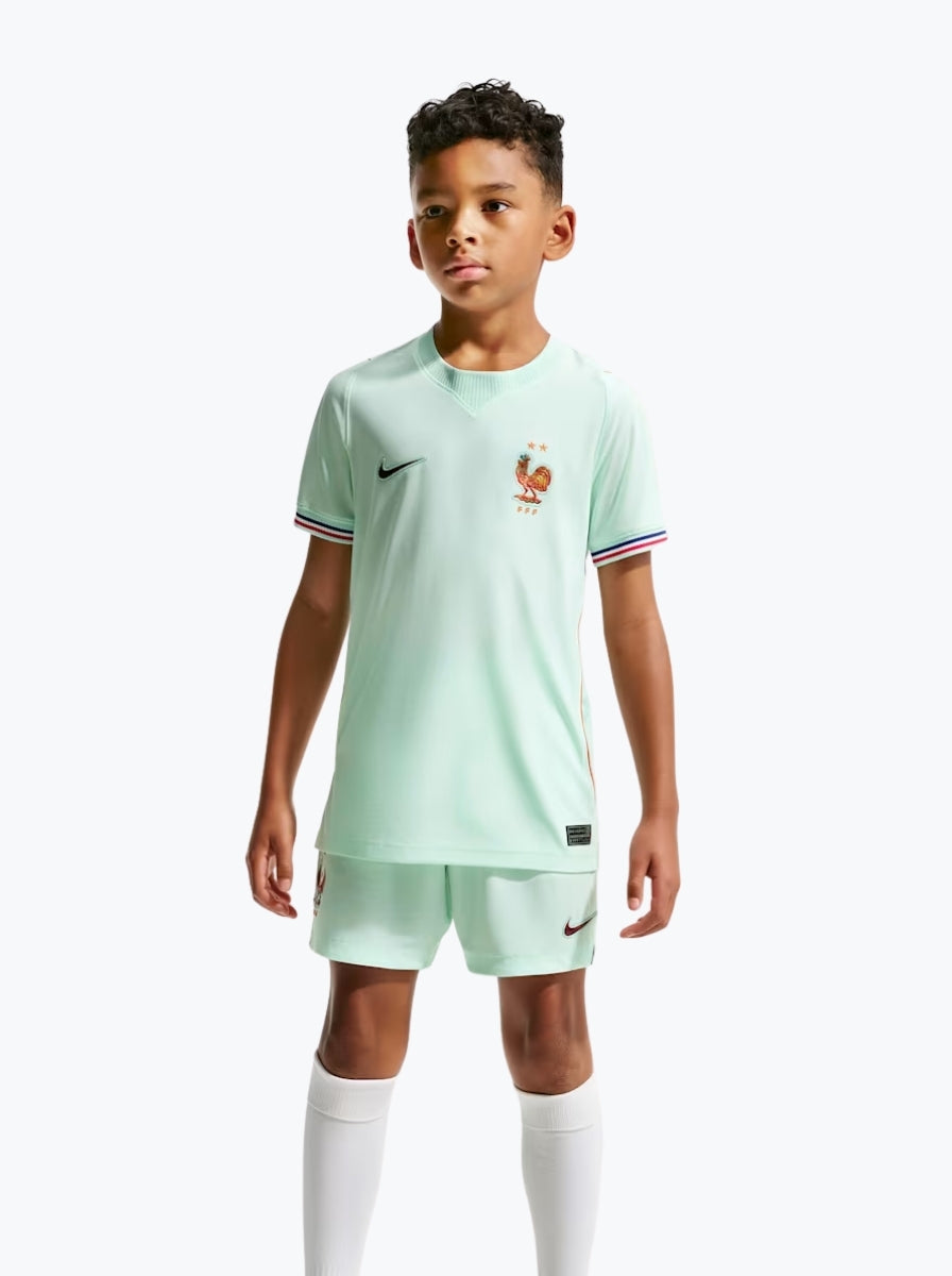 Kids Kit Away 2026