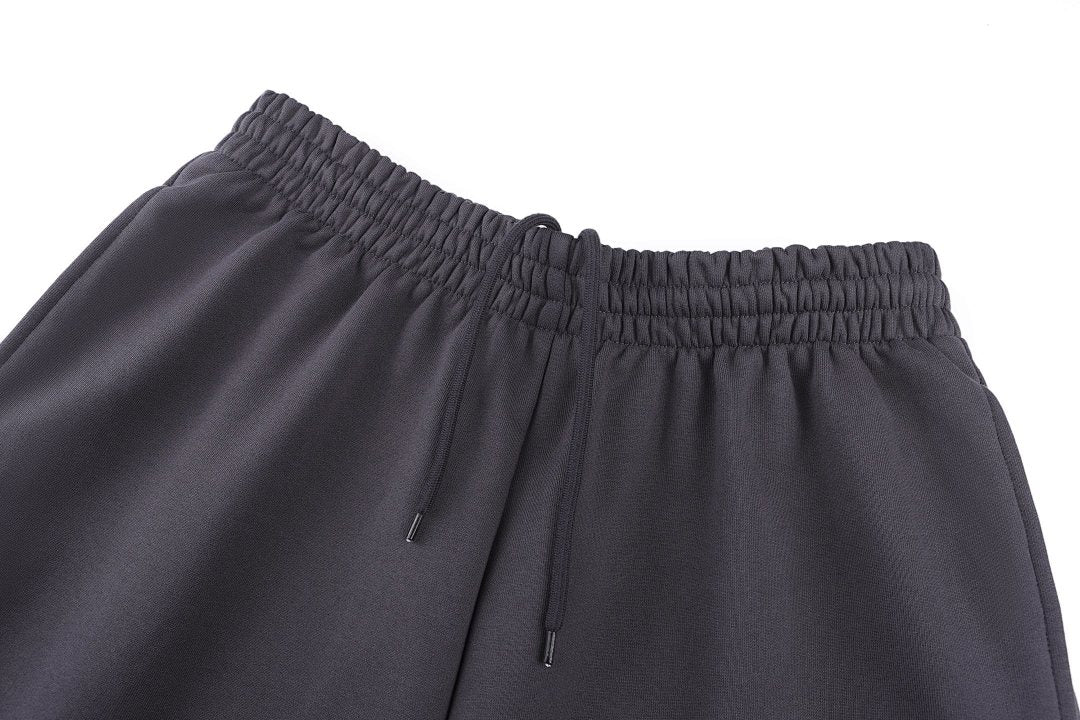 PANTALONES CORTOS BALENÇIAGA - 253