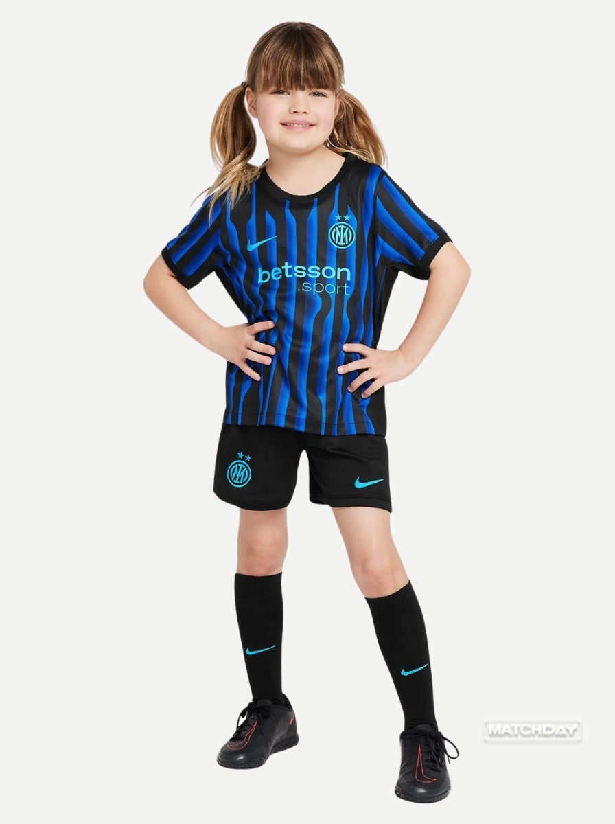 Kids Kit Home with Socks 25/26