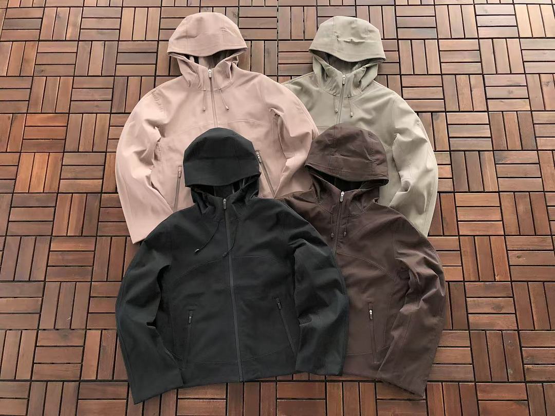 L🔥🔥UL🔥M🔥N JACKET WOMAN