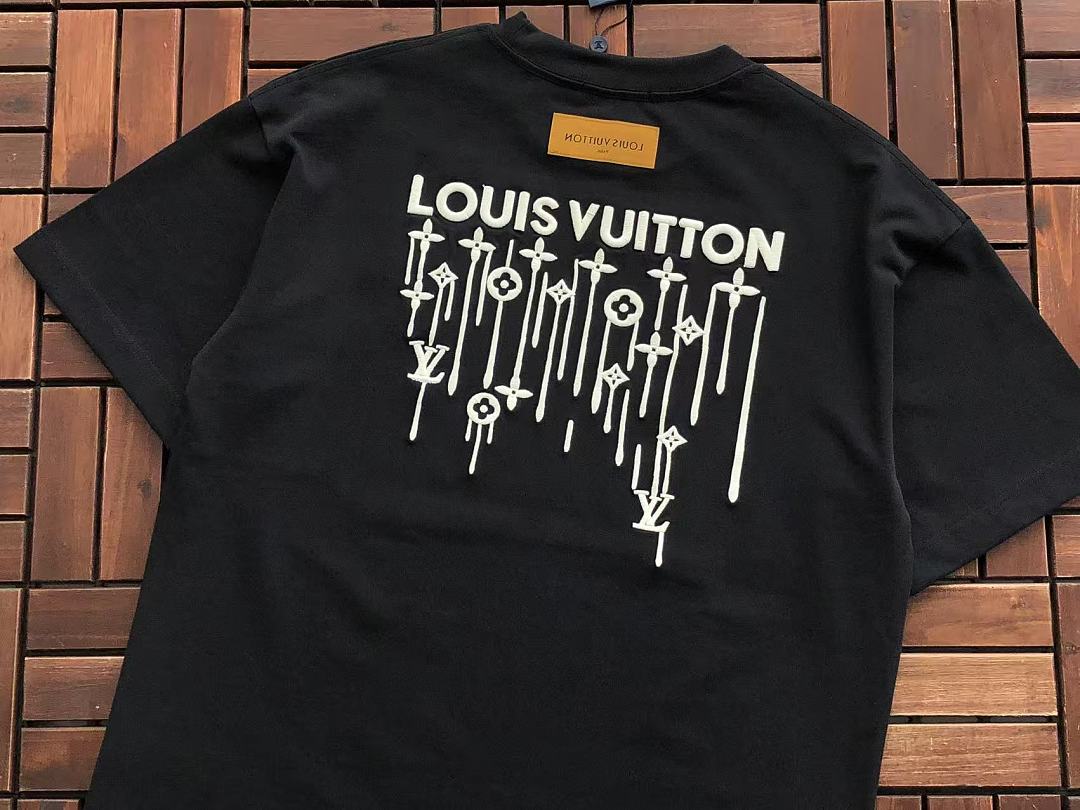 L🔥T-SHIRT