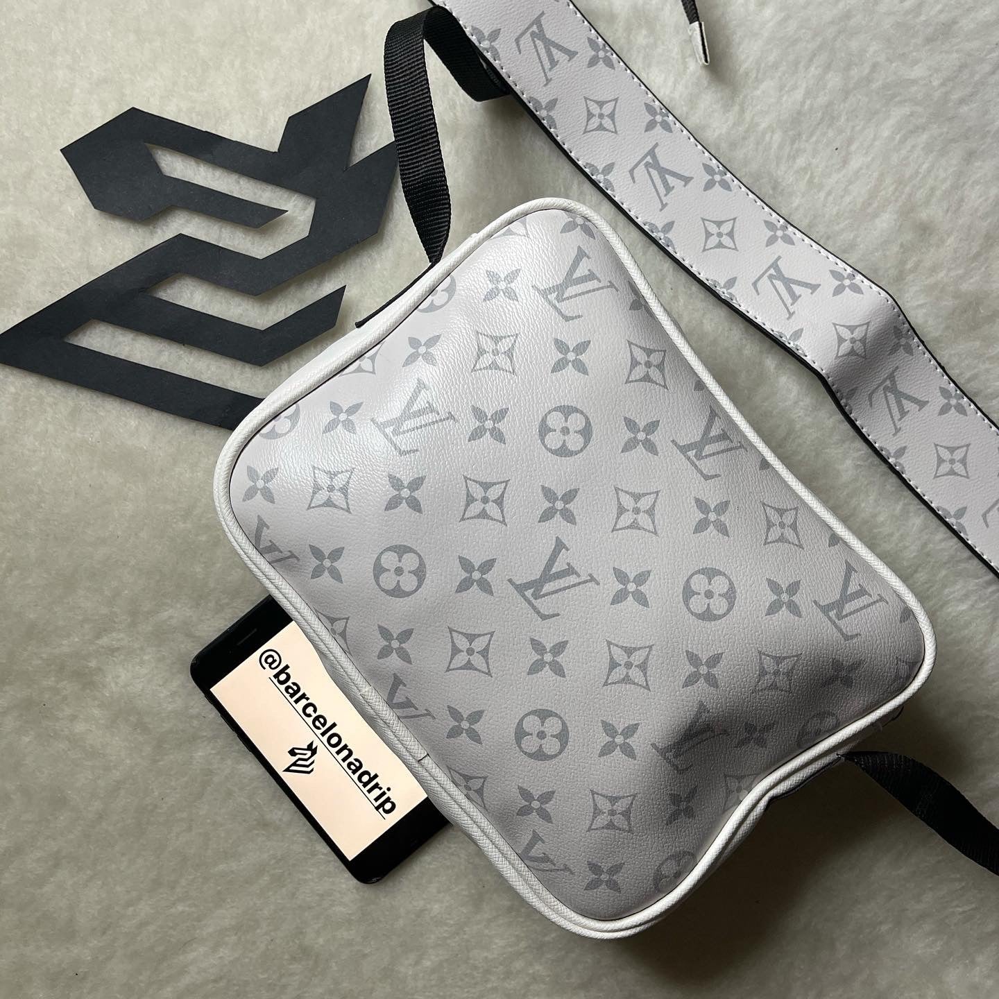 LV men’s bag
