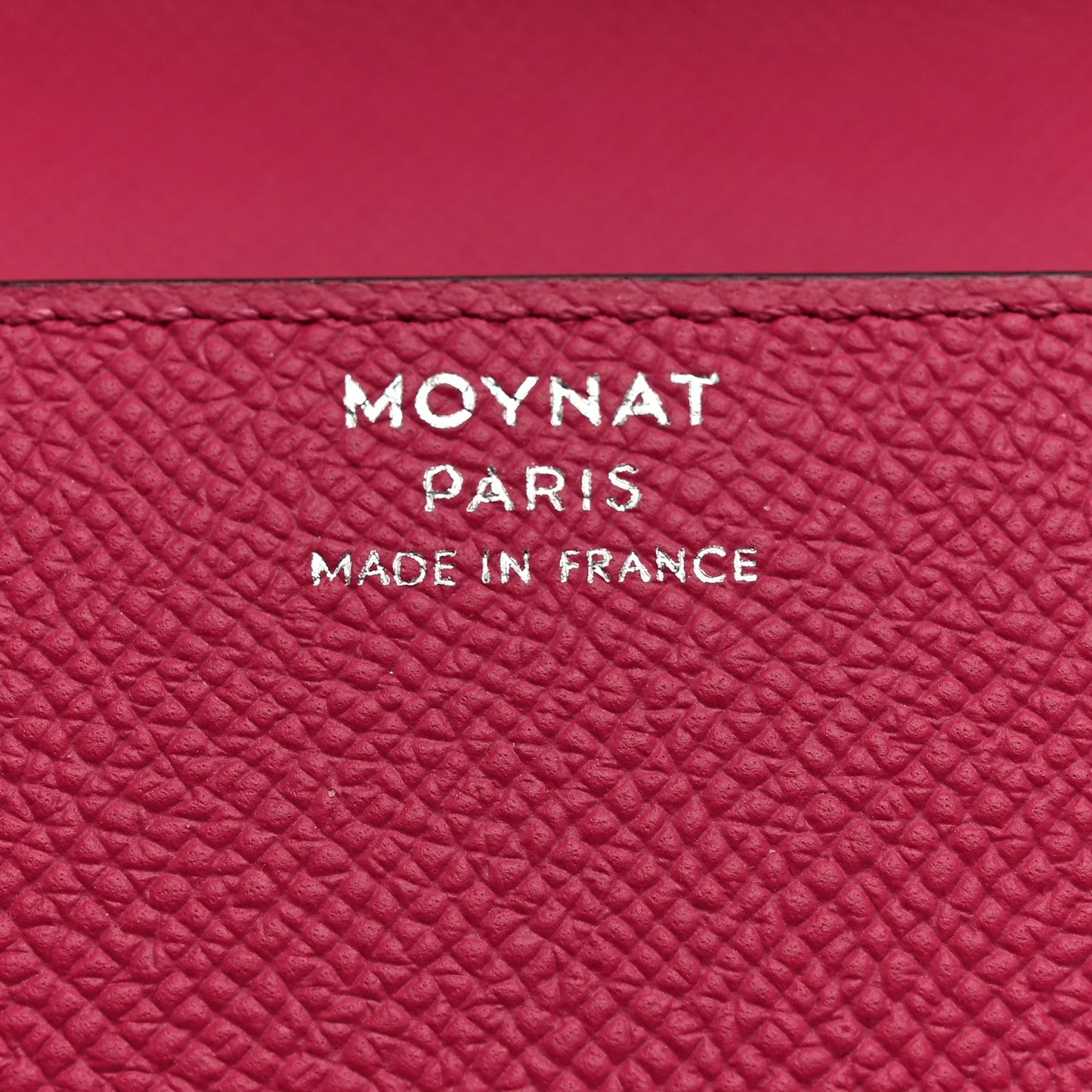 Carat Calfskin Gabrielle PM Fuchsia