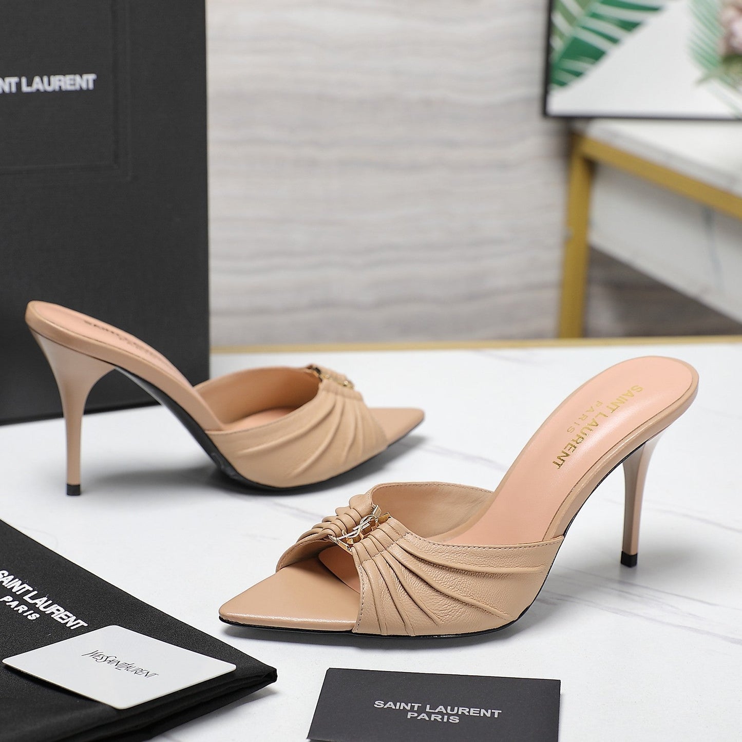 Saint Laurent