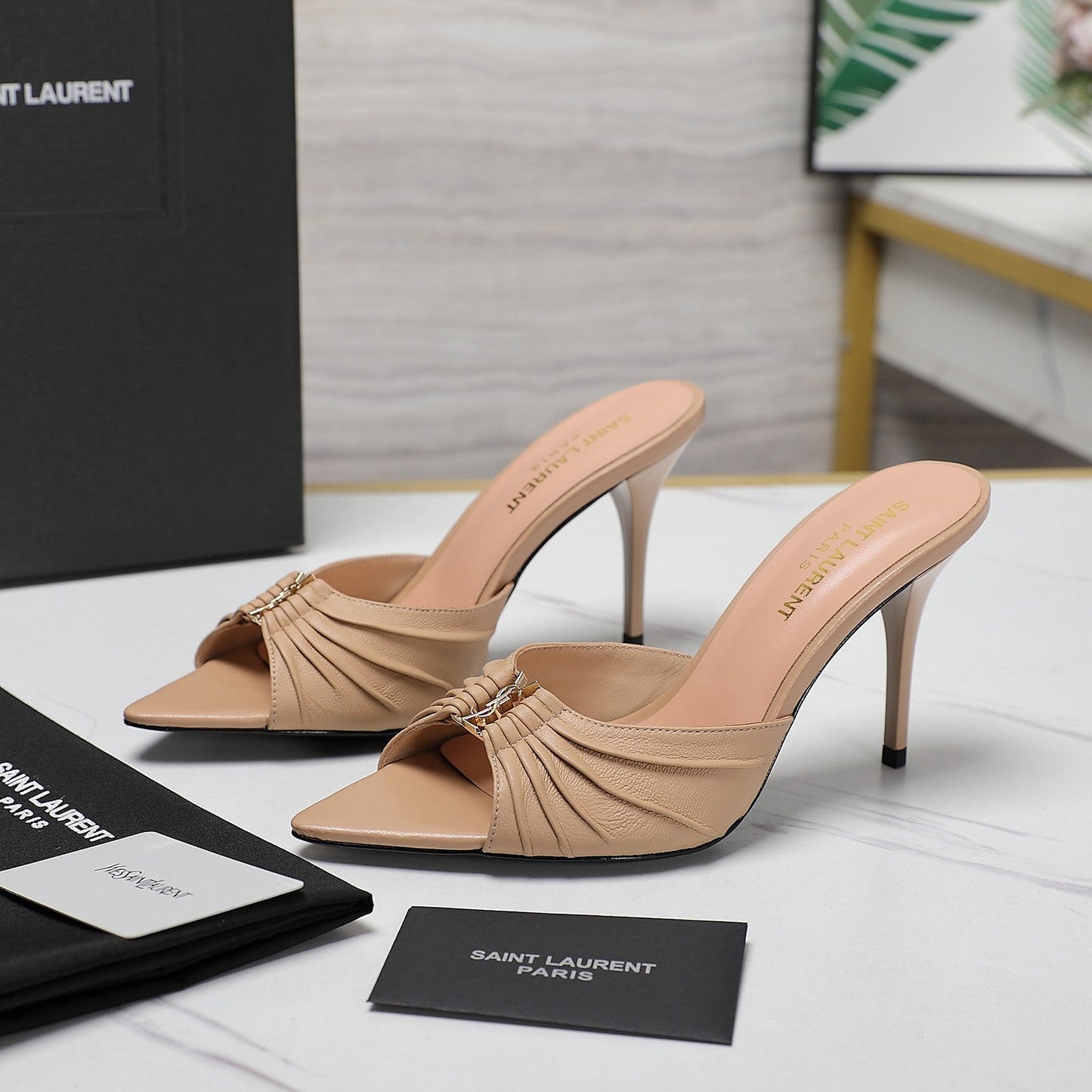Saint Laurent
