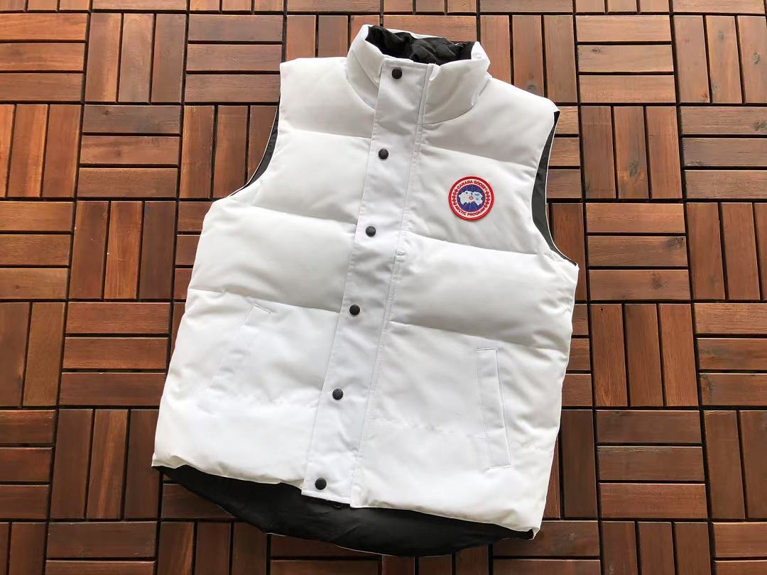C🔥N🔥🔥A G🔥🔥🔥E DOWN VEST