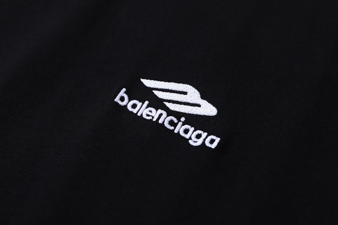 CAMISETA BALENÇIAGA - 10