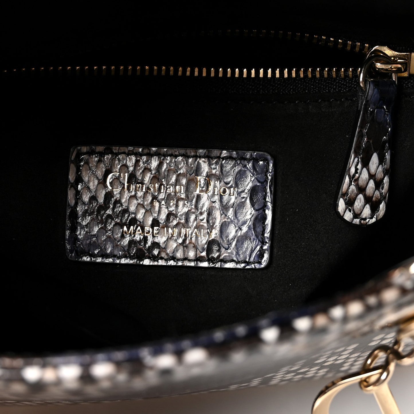 DIOR