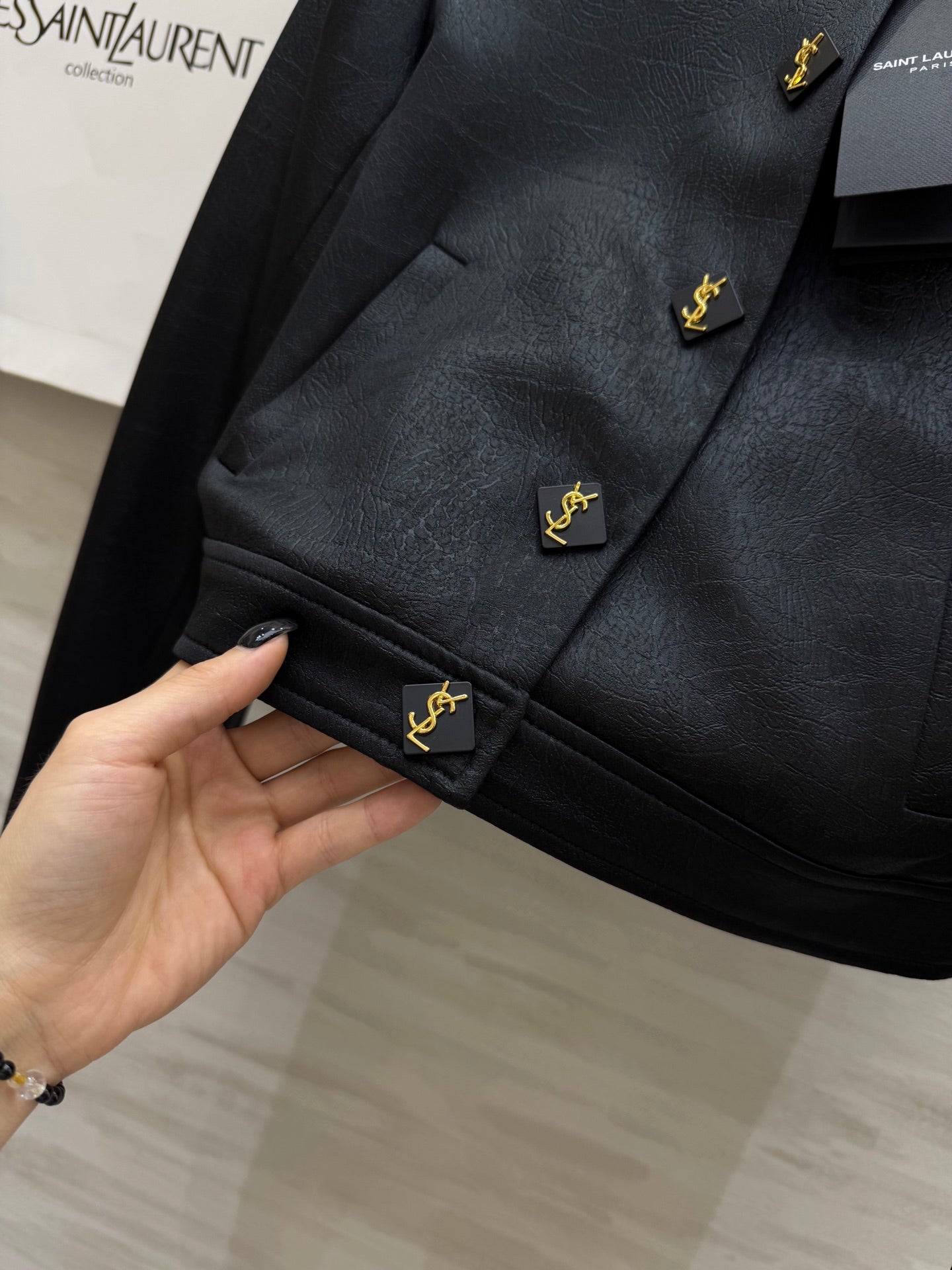 Saint Laurent