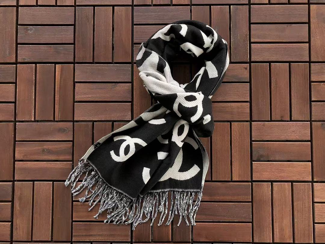 C🔥A🔥E🔥SCARF