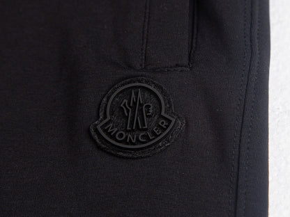 PANTALON CORTO MONCL£R