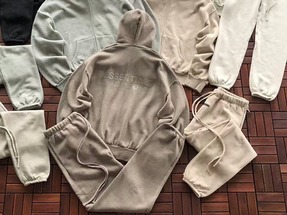 TOP ￥ 195 PANTS ￥ 169 FOG HOODIE TROUSERS FLEECE