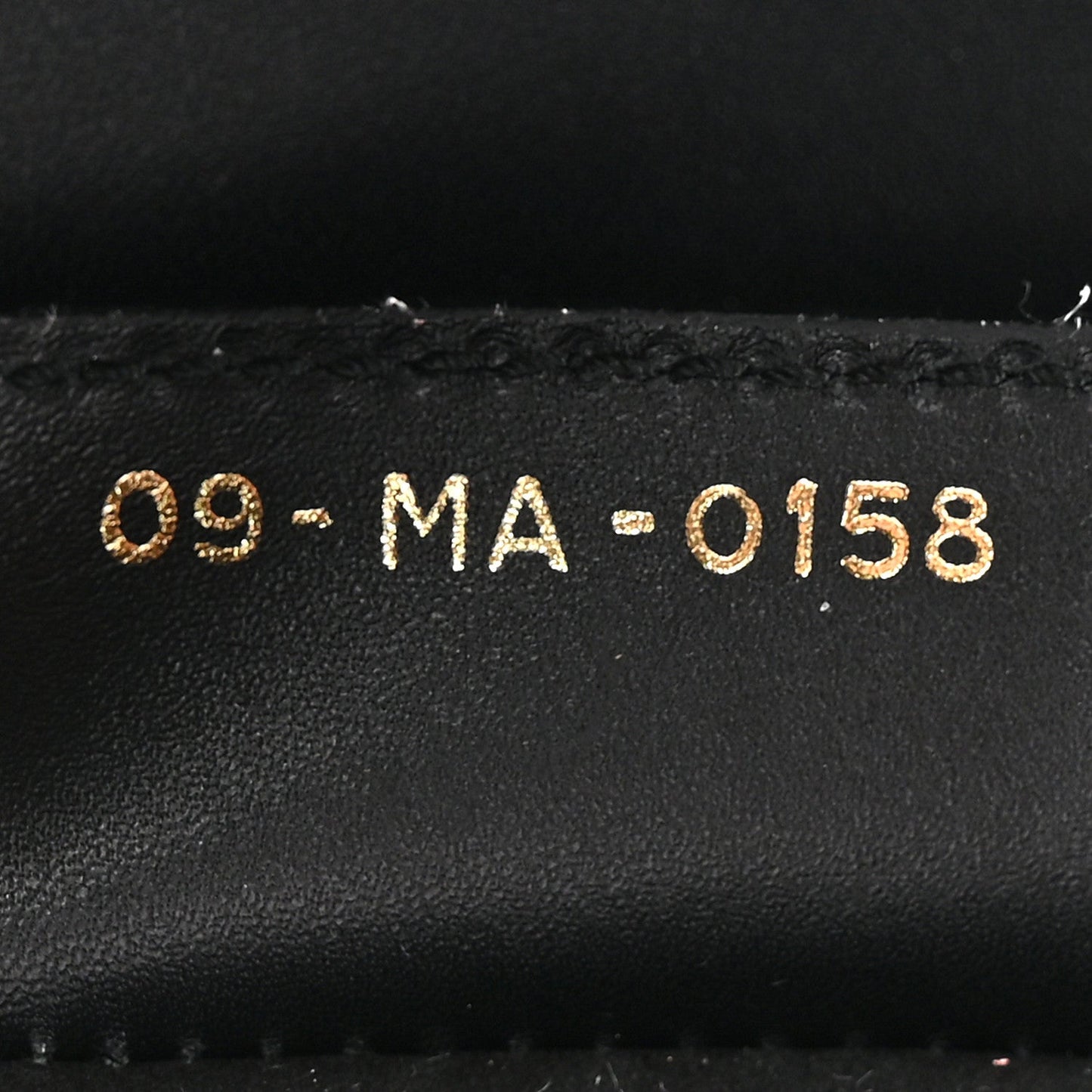 DIOR